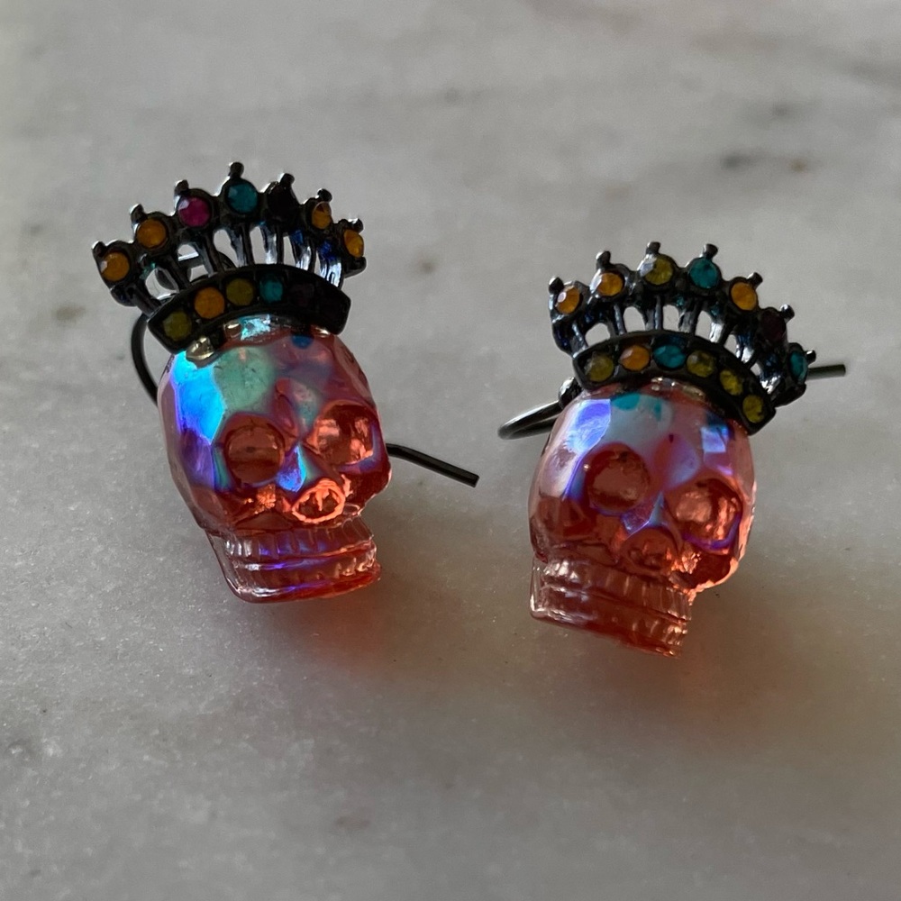 Betsey Johnson - Halloween - Iridescent Pink skull w/ jeweled crown earrings